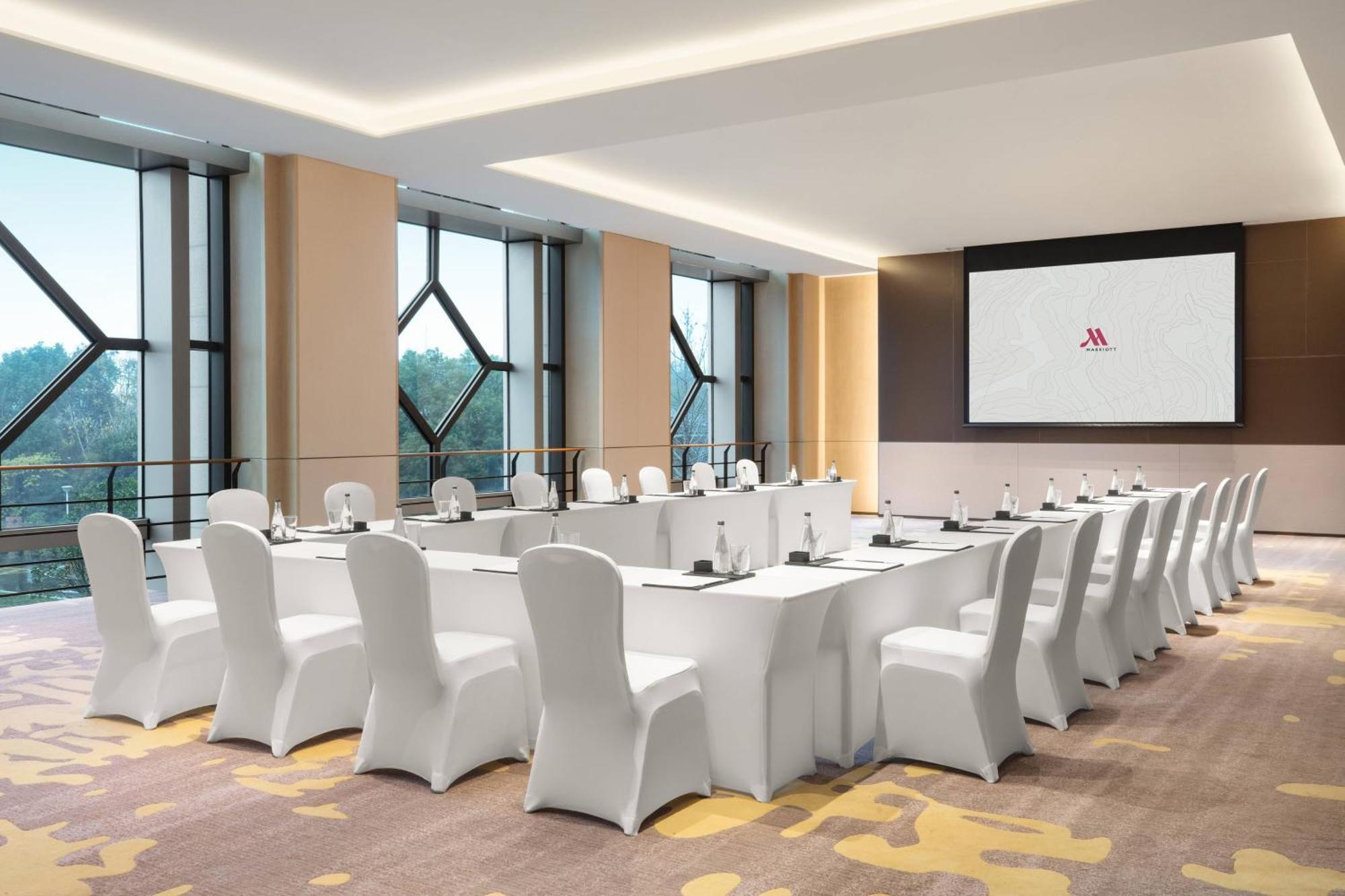 Wuxi Marriott Hotel Lihu Lake Exterior foto