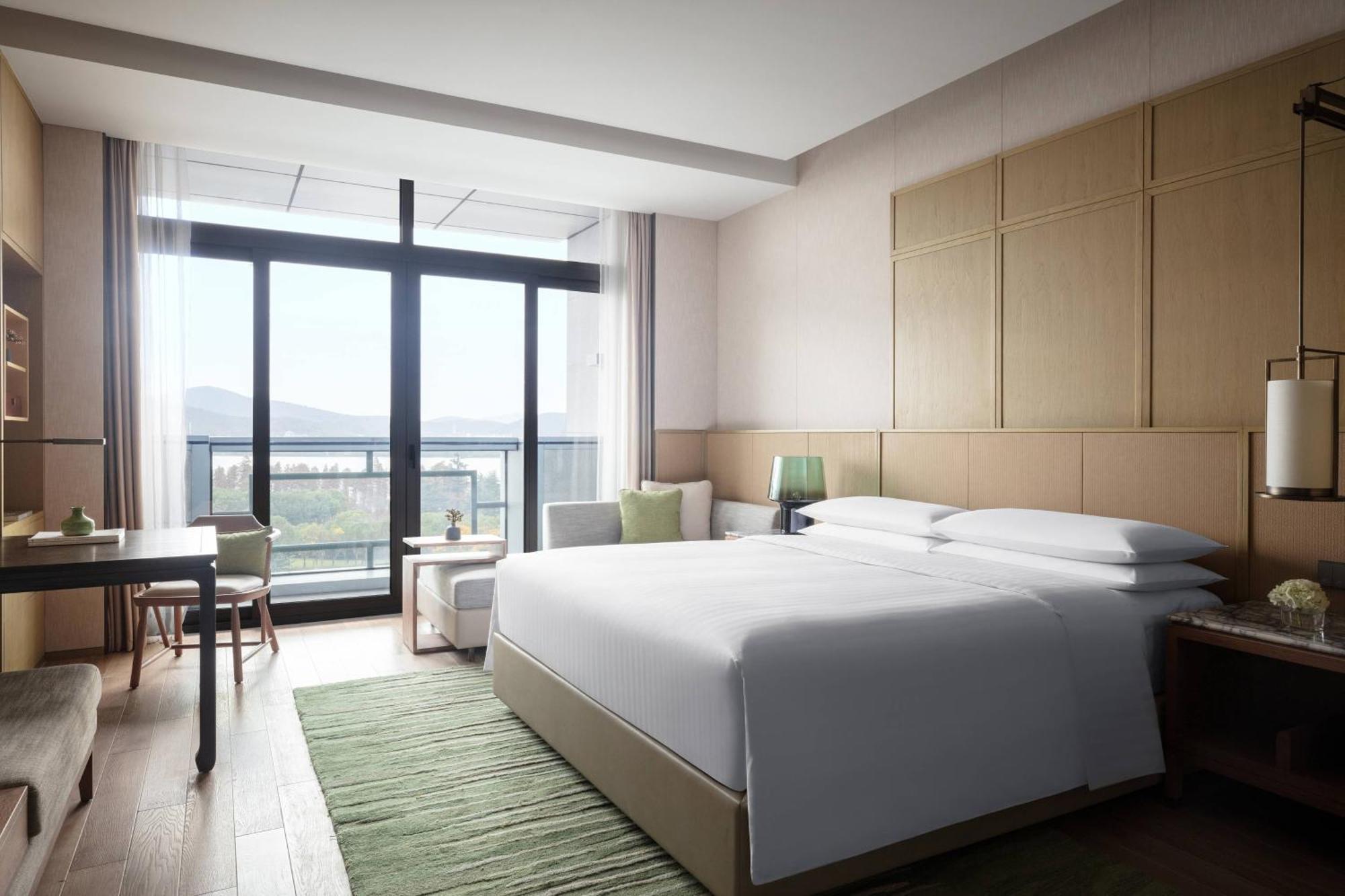 Wuxi Marriott Hotel Lihu Lake Exterior foto