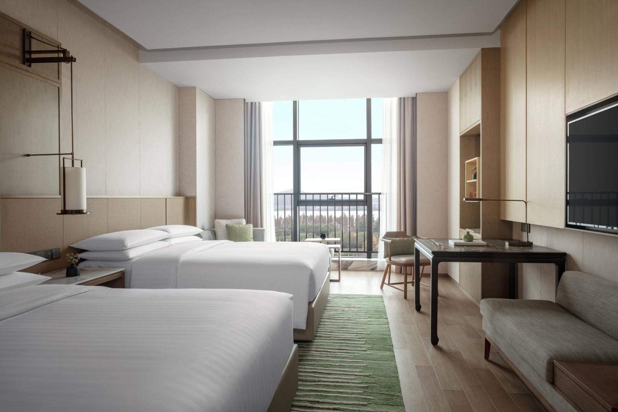 Wuxi Marriott Hotel Lihu Lake Exterior foto